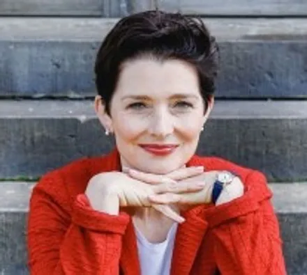 Dr. Ilona Bürgel